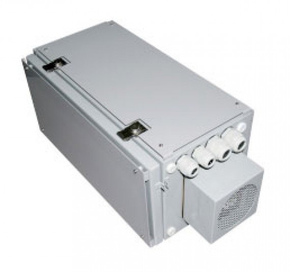 IP機器収納小型屋外BOX(冷却装置付)